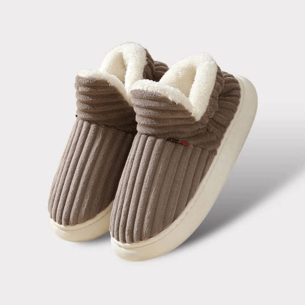 LYSSA | Plush Comfort Slippers