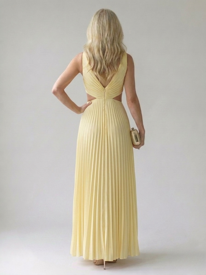 Sanne | Elegant Pleated Midi Dress