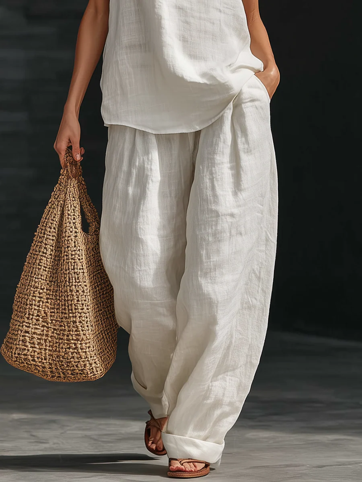 Louisa | Linen Suit with V-Neck and Flowing Trousers